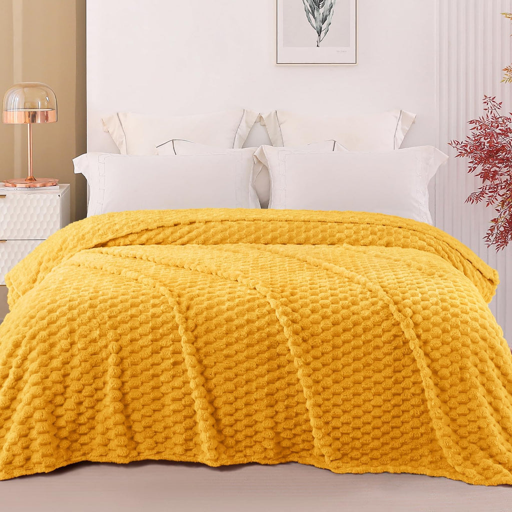 Exclusivo Mezcla 3D Fleece Queen Size Blanket for Bed, Mustard Yellow