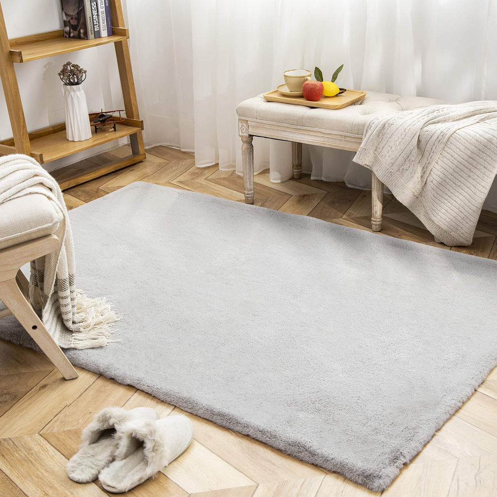 Ashler Faux Fur Rug, Ultra Soft Faux Rabbit Fur, Grey Area Rugs, 4 x 6 Feet Rectangle, Machine Washable Nursery Decor Throw Rugs for Bedroom, Kids Room, Living Room