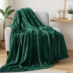 Exclusivo Mezcla Plush Fuzzy Fleece Throw Blanket Extra Large, Super Soft, Fluffy and Warm Blankets for Couch, Bed, All Season (Forest Green, 50x70 inches)