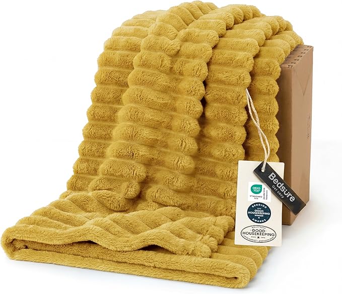 Bedsure Soft Yellow Throw Blanket for Couch Decor Gifts 50"x70"