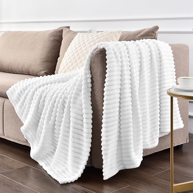 BEDELITE Fleece Blanket Twin Size – 3D Ribbed Jacquard Soft and Warm Decorative Fuzzy Blankets – Cozy, Fluffy, Plush Lightweight Throw Blankets for Couch, Bed, Sofa(White, 60x80 inches)