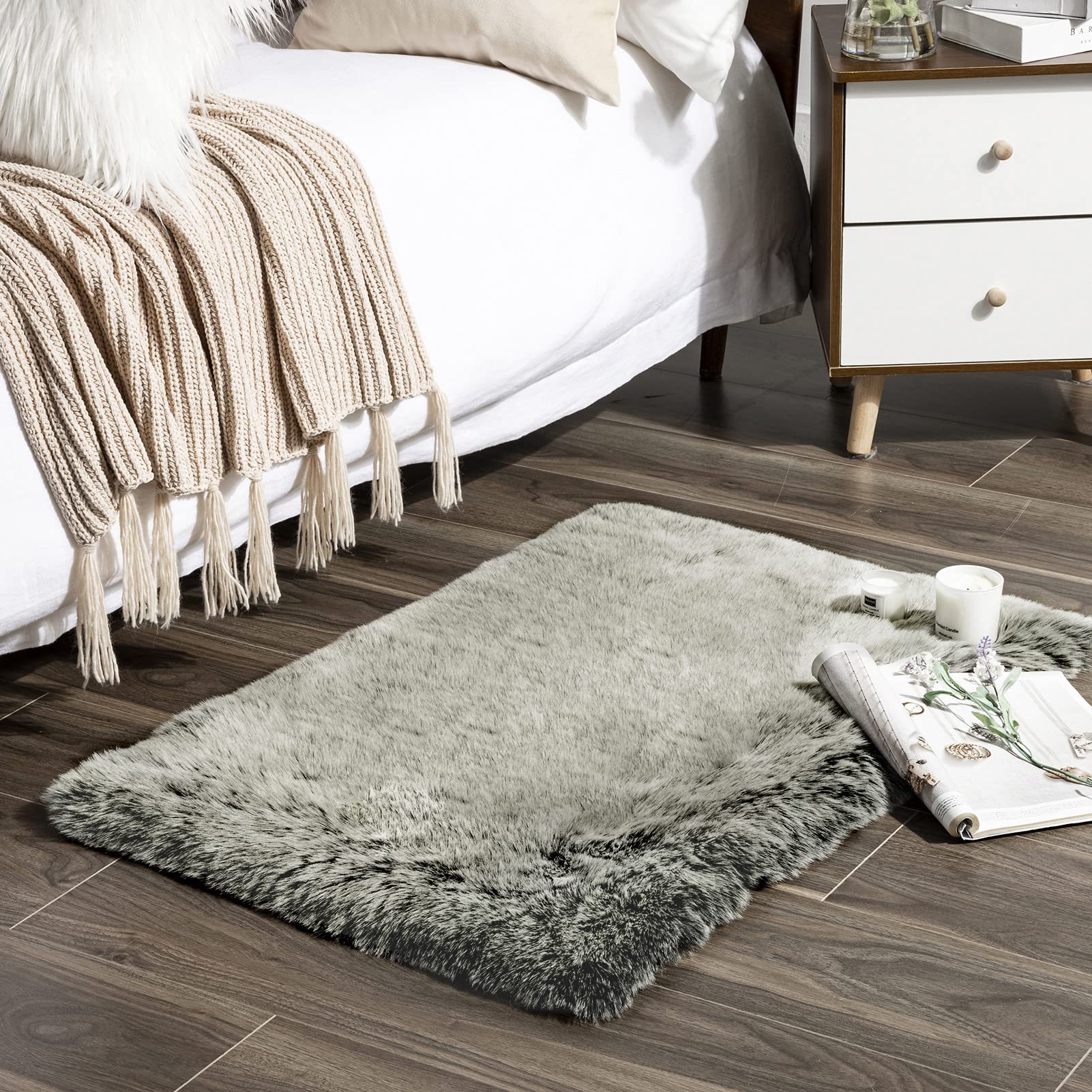 Ashler Faux Fox Fur Rug, Green White Brown Fluffy Rugs, 2x3 Rectangle Rug, Ultra Soft Shaggy Area Rugs for Bedroom, Fuzzy Carpets for Living Room, Sofa