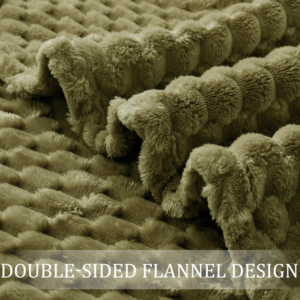 Exclusivo Mezcla 3D Fleece King Size Blanket for Bed, Olive Green