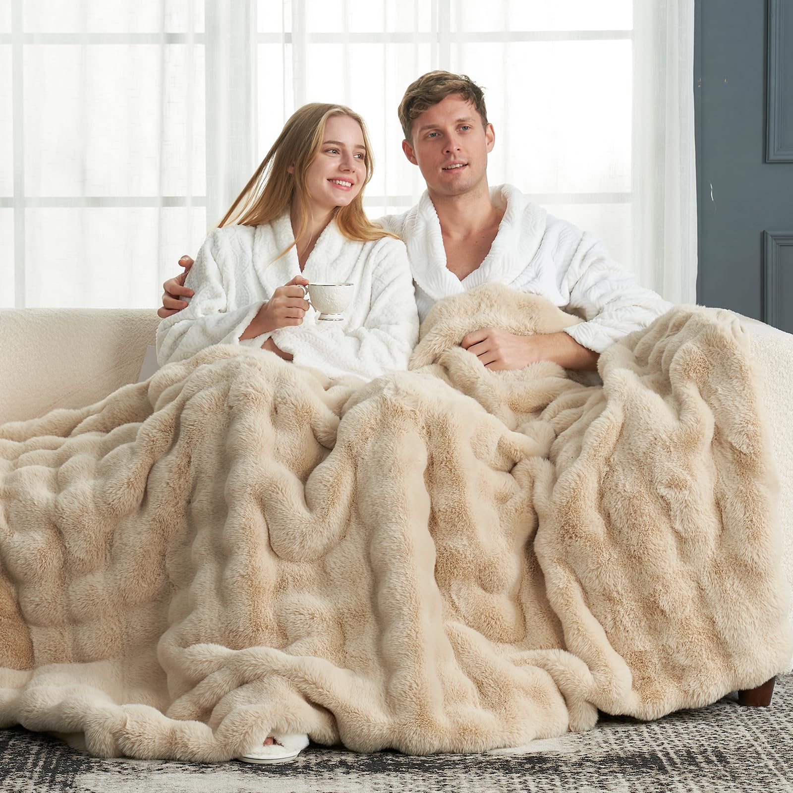 Cozy Bliss Faux Fur Throw Blanket for Couch, Fuzzy Soft Plush Thick Bubble Blanket for Sofa Bedroom Living Room, 50 * 60 Inches Beige
