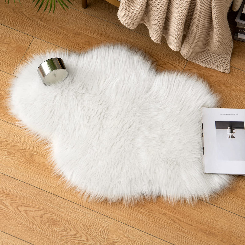 MIULEE Fluffy Area Rug 2'x3' Cloud Faux Fur Sheepskin Rug for Bedroom White