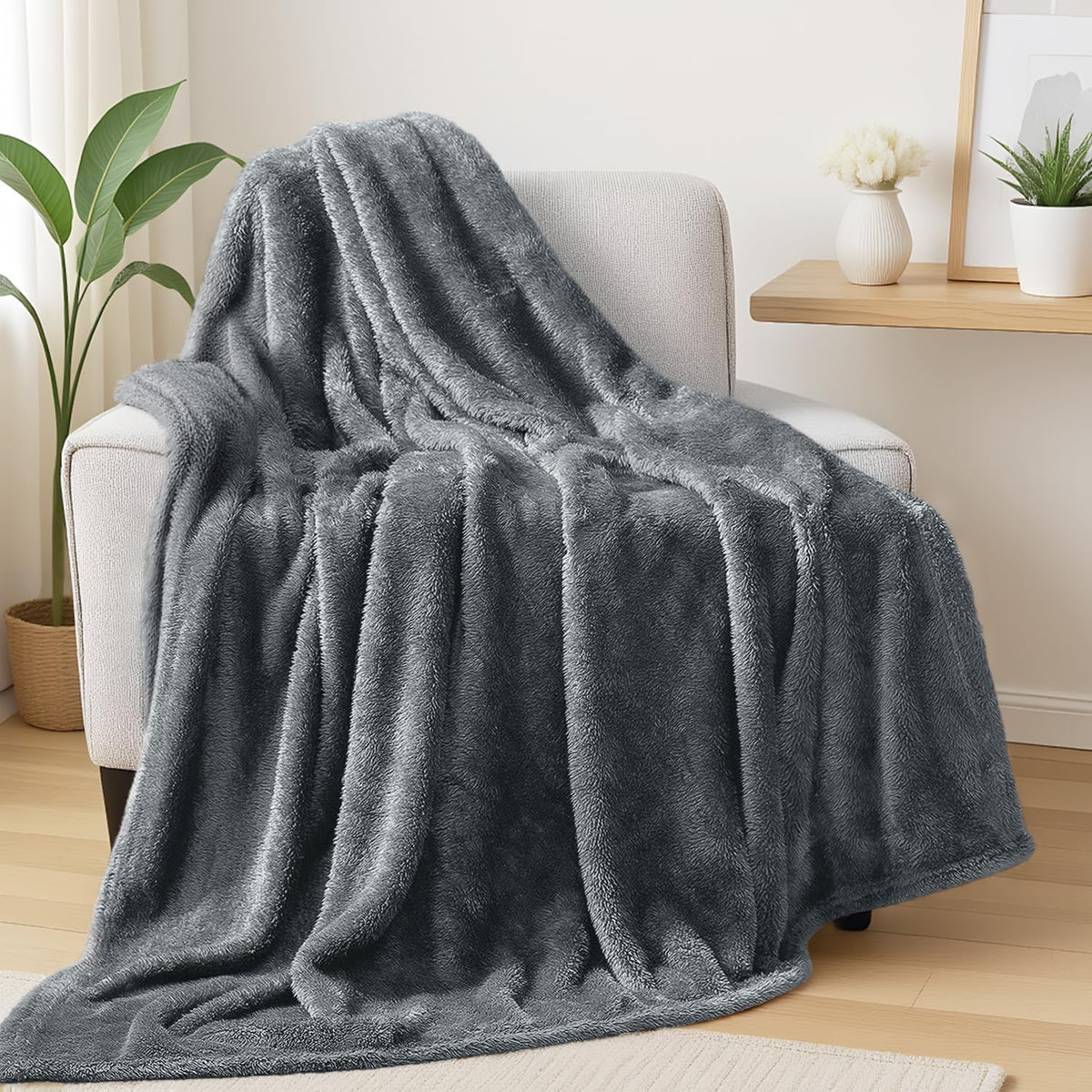Exclusivo Mezcla Fuzzy Plush Fleece Bed Blanket Twin XL Size, Light Grey