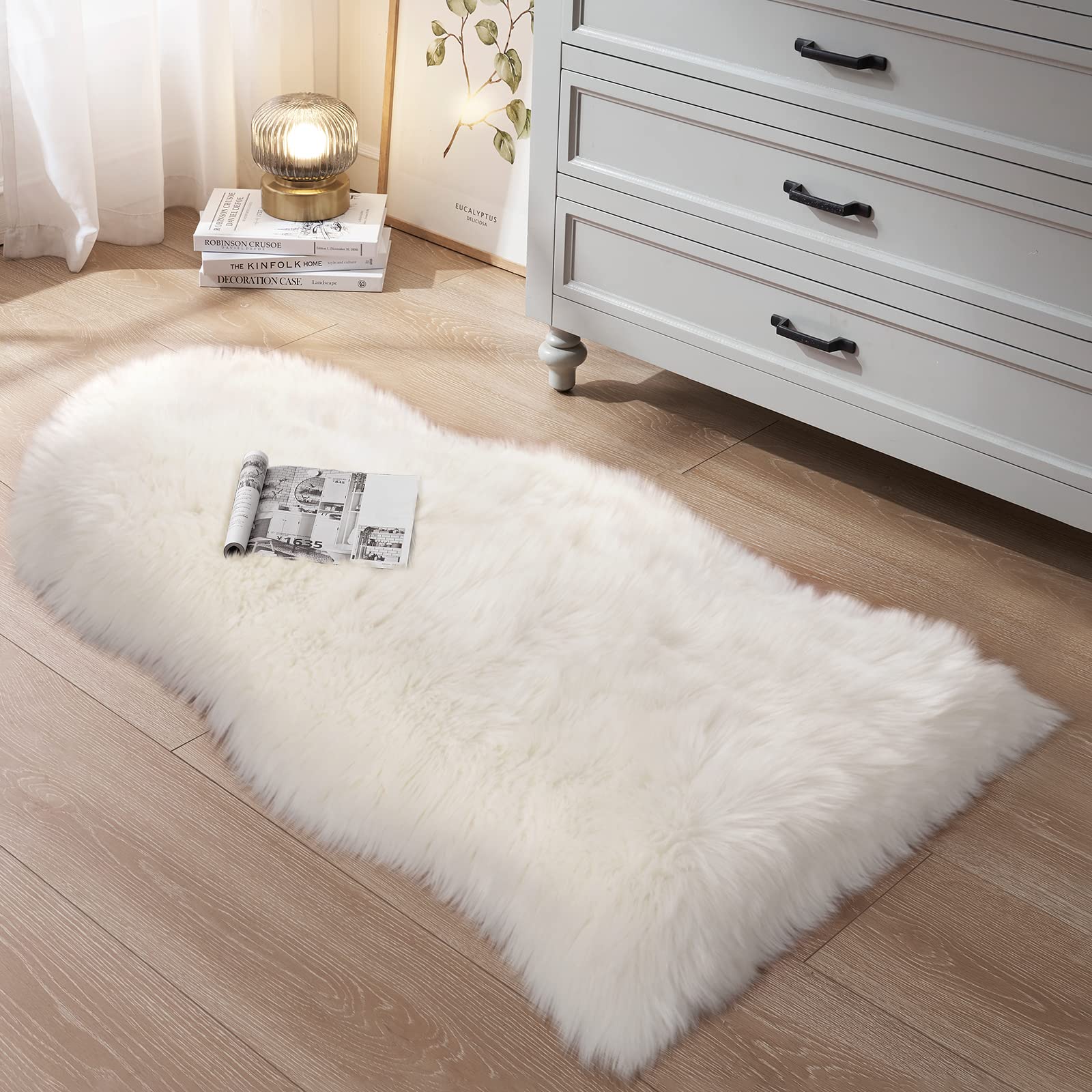 Tangsoo 2x4 White Faux Fur Sheepskin Rugs,Fuzzy Fluffy Chair Cover Rugs