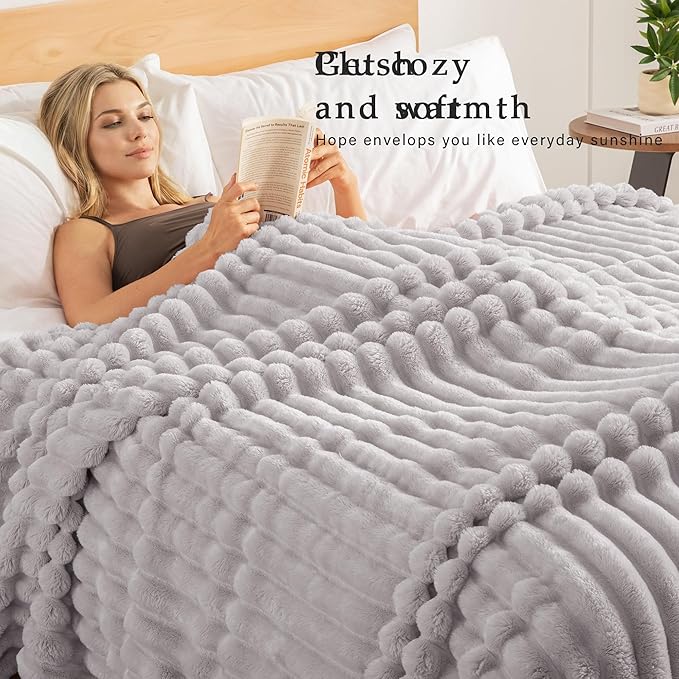 Exclusivo Mezcla Striped King Size Fleece Blanket for Bed, Couch, 90"x104"