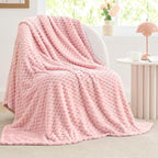 BEDELITE Fleece Blanket - 3D Jacquard Decorative Pink Throw Blankets for Women's Couch & Bed, Soft and Cozy Warm Plush Fluffy Blanket, Cute Birthday Gift for Women, 50x70 Inches