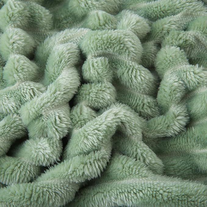 Linecooo Sage Green Fleece Throw Blanket 60”×80” for Couch Sofa Livingroom
