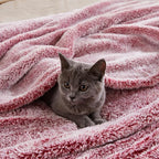 Exclusivo Mezcla Fuzzy Large Fleece Throw Blanket for Couch, Mixed Deep Red