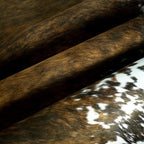 AROGAN Faux Cow Print Rug Large (6ft x 7ft) - Cow Print Area Rug with No-Slip Backing, Large Animal Skin Rugs for Living Room, Offfice, Room Decor, Saddle Brown