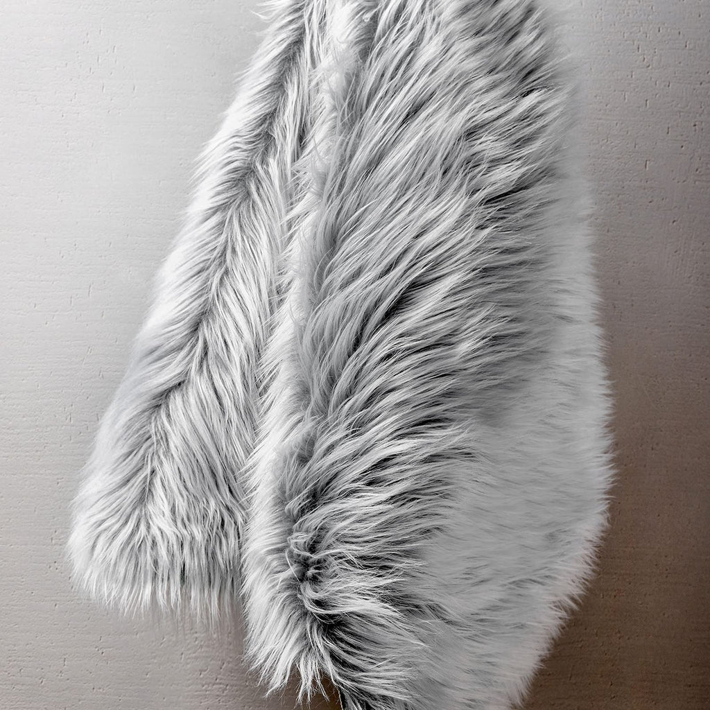 Ashler faux fur rug, Fluffy Shaggy Area Rug Ultra Soft 2 x 2.9 Feet Rectangle Fur Rug Frosted Bottom Gray Fuzzy Rug Machine Washable Shag Rug, Nursery Decor Throw Rugs for Bedroom, Living Room