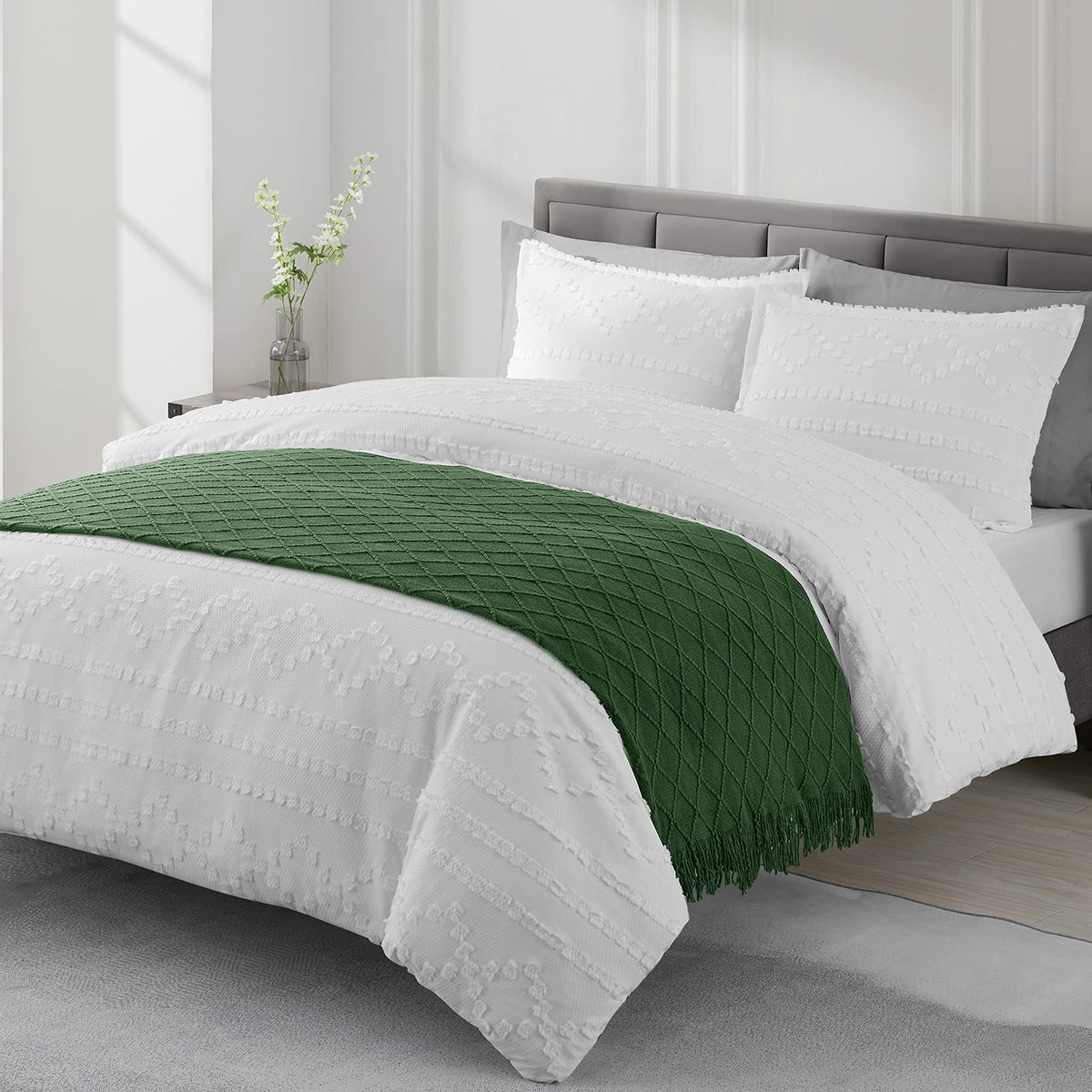 BOURINA Green Throw Blanket 50x60 Inch Boho Knitted Soft Throw Sofa Blanket