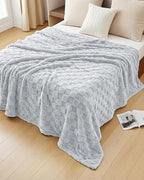 Utopia Bedding Cool Grey Checkered Fleece Queen Blanket for Couch or Bed, Soft Plush Cozy Blanket for Women and Men, Ultra Comfy Travel-Friendly Bed Throws for Relaxation, 90x90 Inches