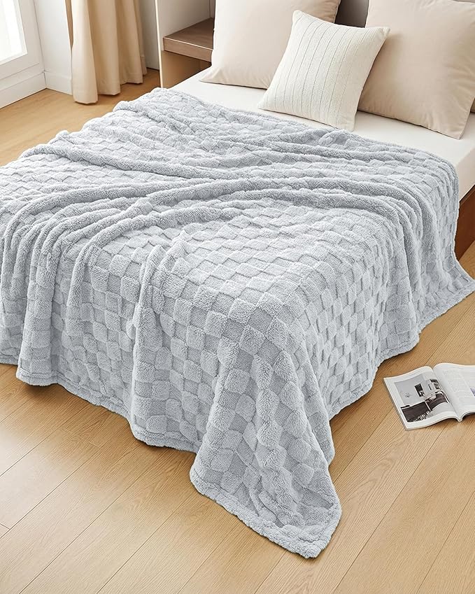 Utopia Bedding Cool Grey Checkered Fleece Queen Blanket for Couch or Bed, Soft Plush Cozy Blanket for Women and Men, Ultra Comfy Travel-Friendly Bed Throws for Relaxation, 90x90 Inches