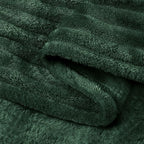BEDELITE Fleece Blanket Twin Size – 3D Ribbed Jacquard Soft and Warm Decorative Fuzzy Blankets – Cozy, Fluffy, Plush Lightweight Throw Blankets for Couch, Bed, Sofa(Emerland Green, 60x80 inches)
