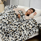 Cozy Bliss Leopard Print Faux Fur Throw Blanket for Couch, Fuzzy Soft Plush Thick Bubble Cheetah Blanket for Sofa Bedroom Living Room, 60x80 Inches