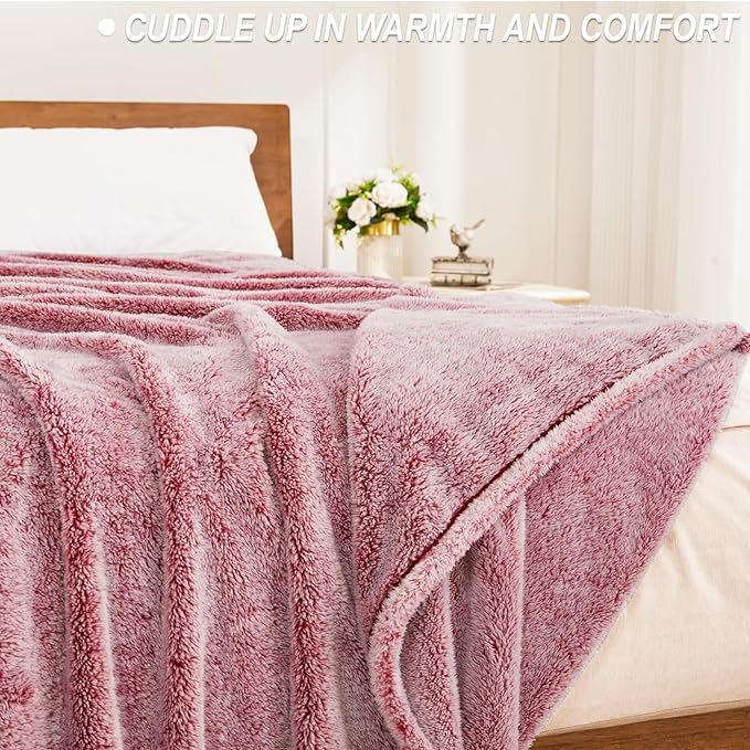 Exclusivo Mezcla Fuzzy Large Fleece Throw Blanket for Couch, Mixed Deep Red