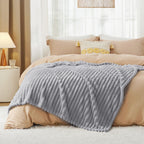 Bedsure Soft Light Grey Throw Blanket for Couch Decor Gifts 50"x70"