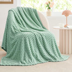 BEDELITE Fleece Throw Blanket for Couch & Bed - 3D Jacquard Decorative Mint Green Blanket, Super Soft and Cozy Warm Fuzzy Blanket All Seasons Suitable, 50x60Inches