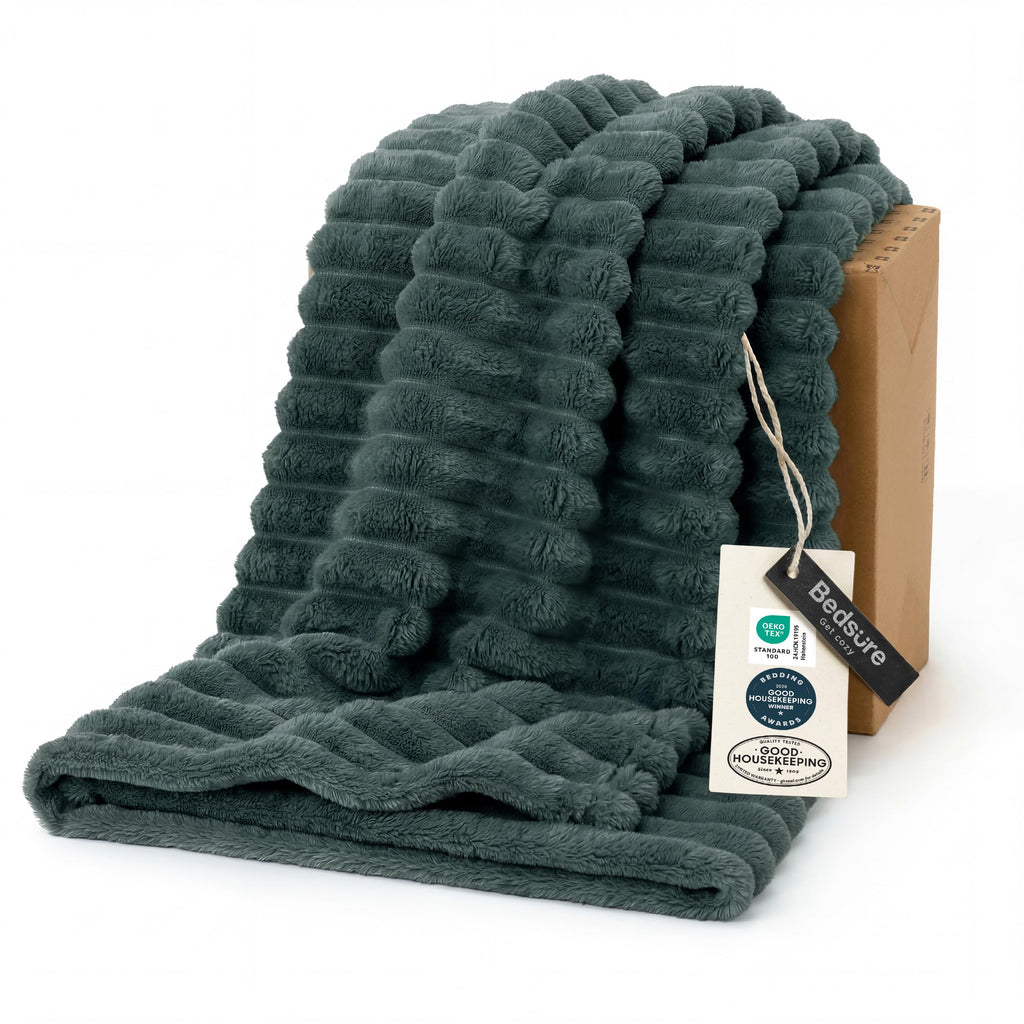 Bedsure Soft Twin Blanket for Bed Decor Gifts Mallard Green 60"x80"