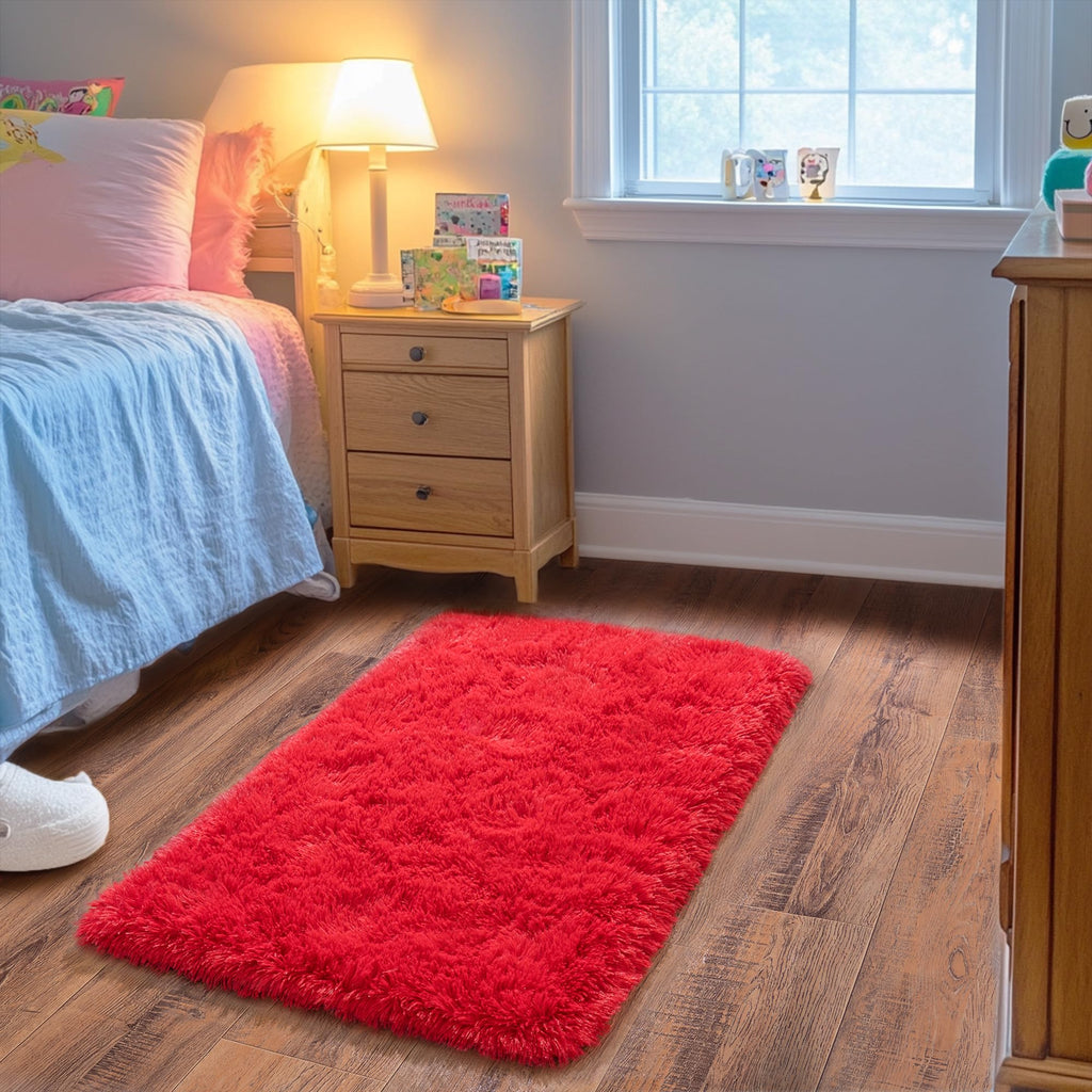 Quntue Small Area Rug, 2x3 Red Rug for Bedroom Shaggy Throw Rugs for Girls Room, Soft Carpet for Kids Room, Plush Non-Slip Fluffy Bedside Rug for Living Room Nursery Dorm Home Decor