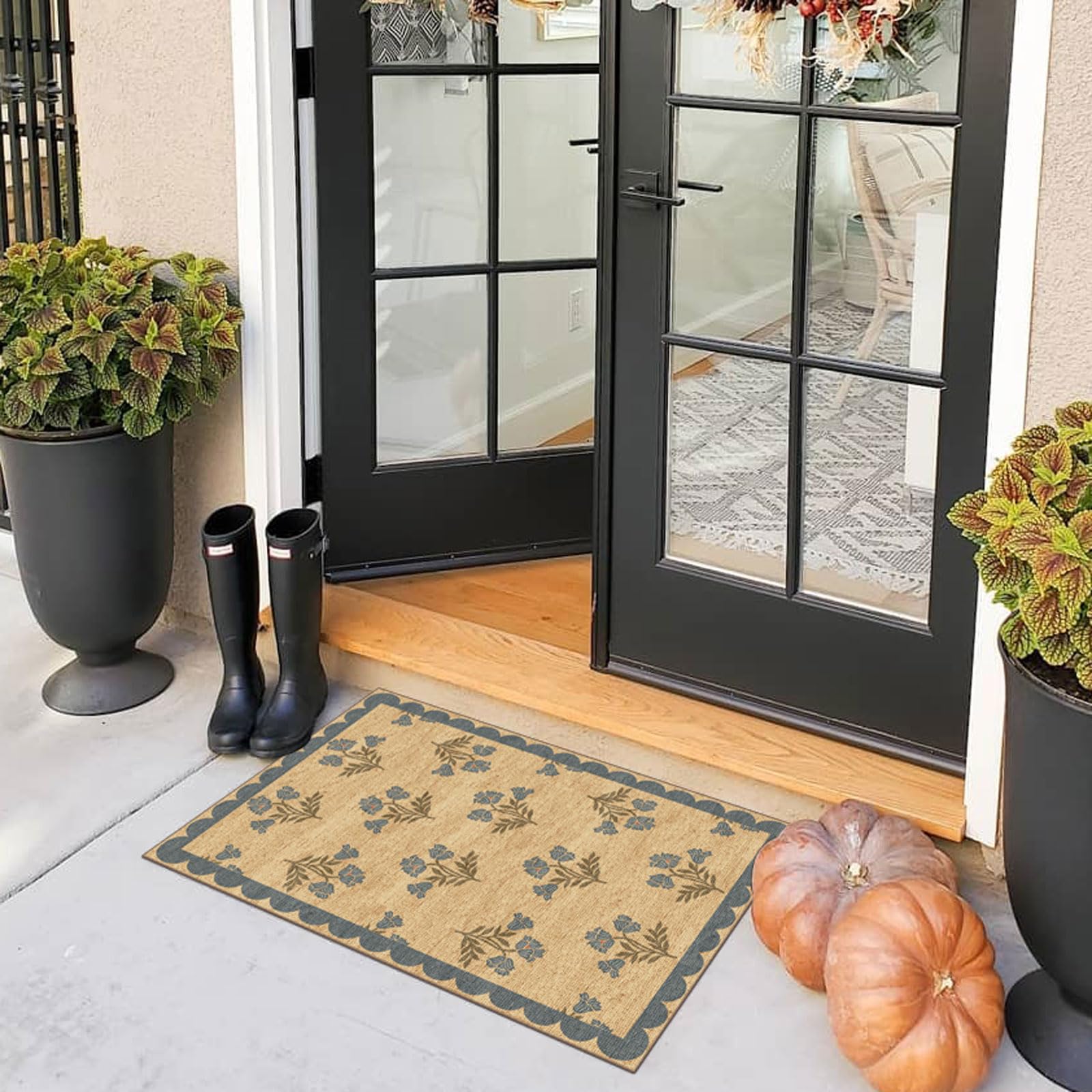 Othilic Front Door Mat Outside Entrance - 2x3 Floral Non-Slip Washable Doormat Indoor Outdoor Mat Jute-Look Farmhouse Blue Scalloped Entry Rug Small Throw Rugs for Entryway Kitchen Front Porch Decor