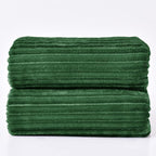 BEDELITE Fleece Blanket King Size – 3D Ribbed Jacquard Soft and Warm Decorative Fuzzy Blankets – Cozy, Fluffy, Plush Lightweight Throw Blankets for Couch, Bed, Sofa(Green, 108x90 inches)