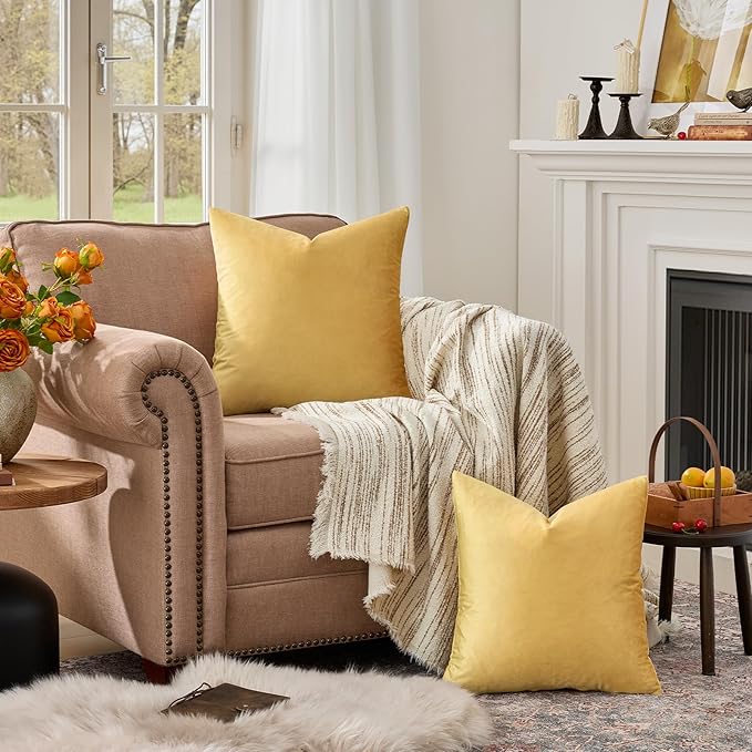 GIGIZAZA Yellow Velvet Pillow Covers 20x20 Decorative Pillows Pack of 2