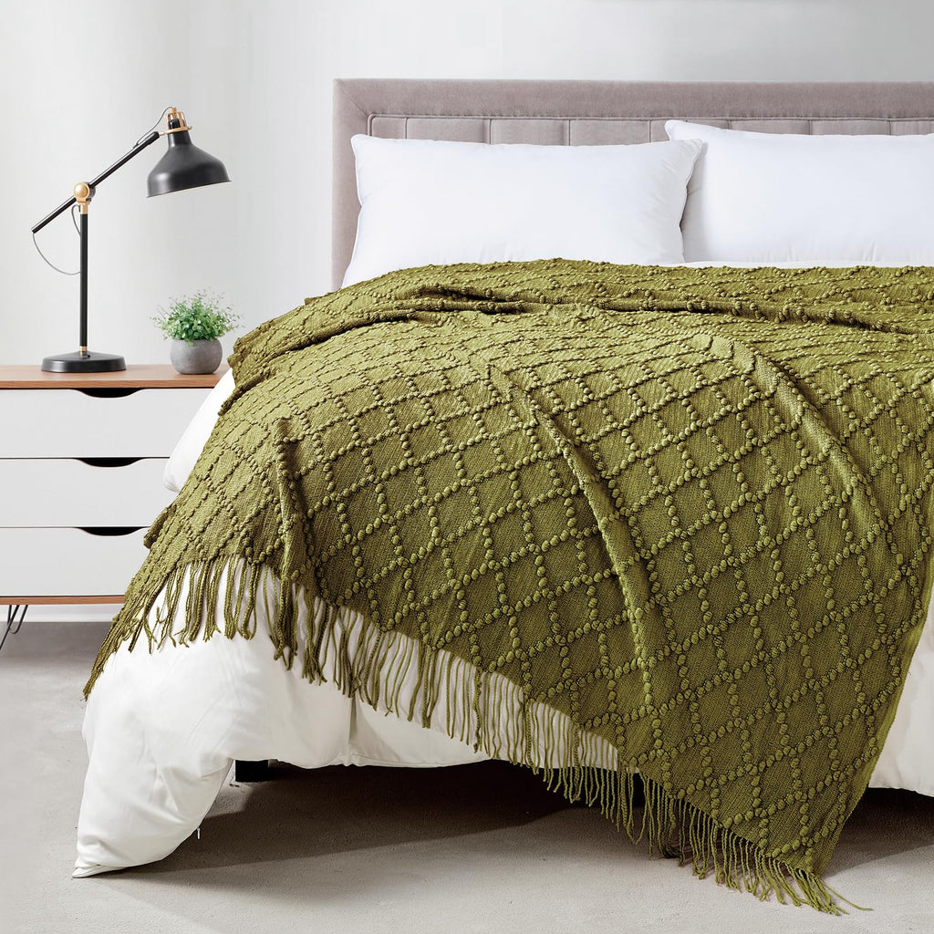 BOURINA Green Throw Blanket 50x60 Inch Boho Knitted Soft Throw Sofa Blanket