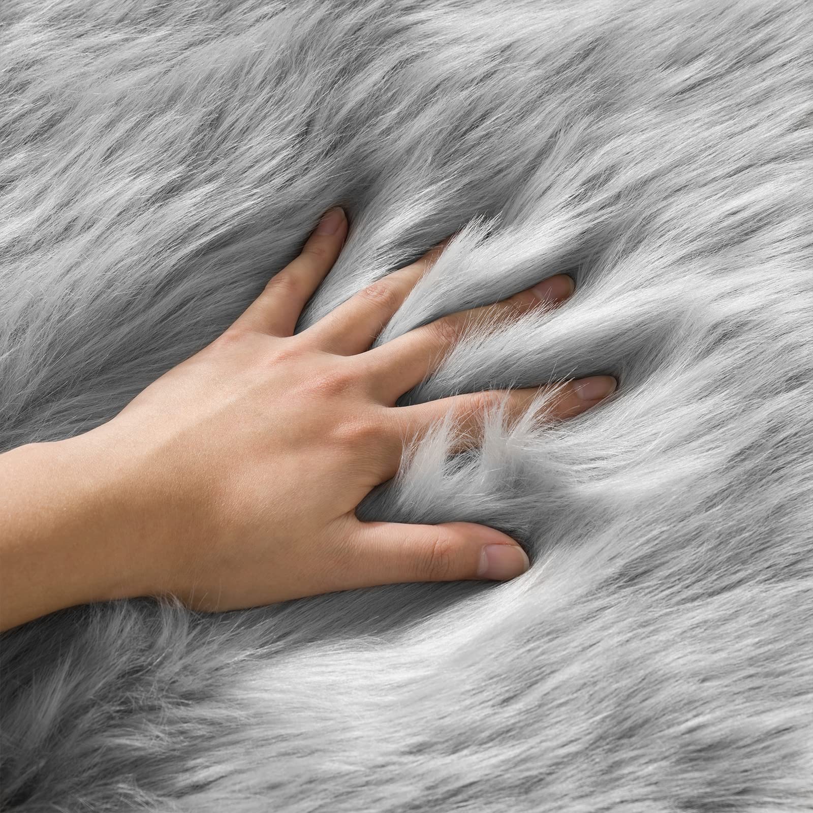 Ciicool Fluffy Area Rug, 4x6 ft Grey Faux Fur Rug for Bedroom Living Room