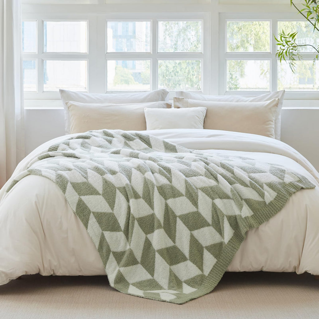 Snuggle Sac Chevron Throw Blanket for Couch, Reversible Super Soft Warm Blankets Cozy Knit Fuzzy Plush Lightweight Throws for Sofa, Bed, Camping, Green,50x60 inches