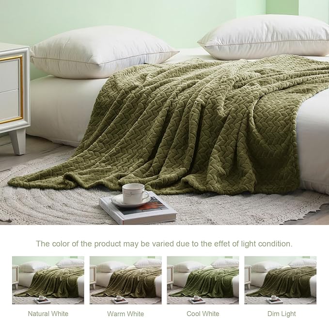 Exclusivo Mezcla Fleece Throw Blanket for Couch Sofa, 50”x70”, Olive Green