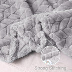 Exclusivo Mezcla Fleece Throw Blanket for Couch and Bed, 50x70 Inches Soft Cozy Jacquard Flannel Blankets, Lightweight Fuzzy Plush Warm Throws for Women, Light Grey