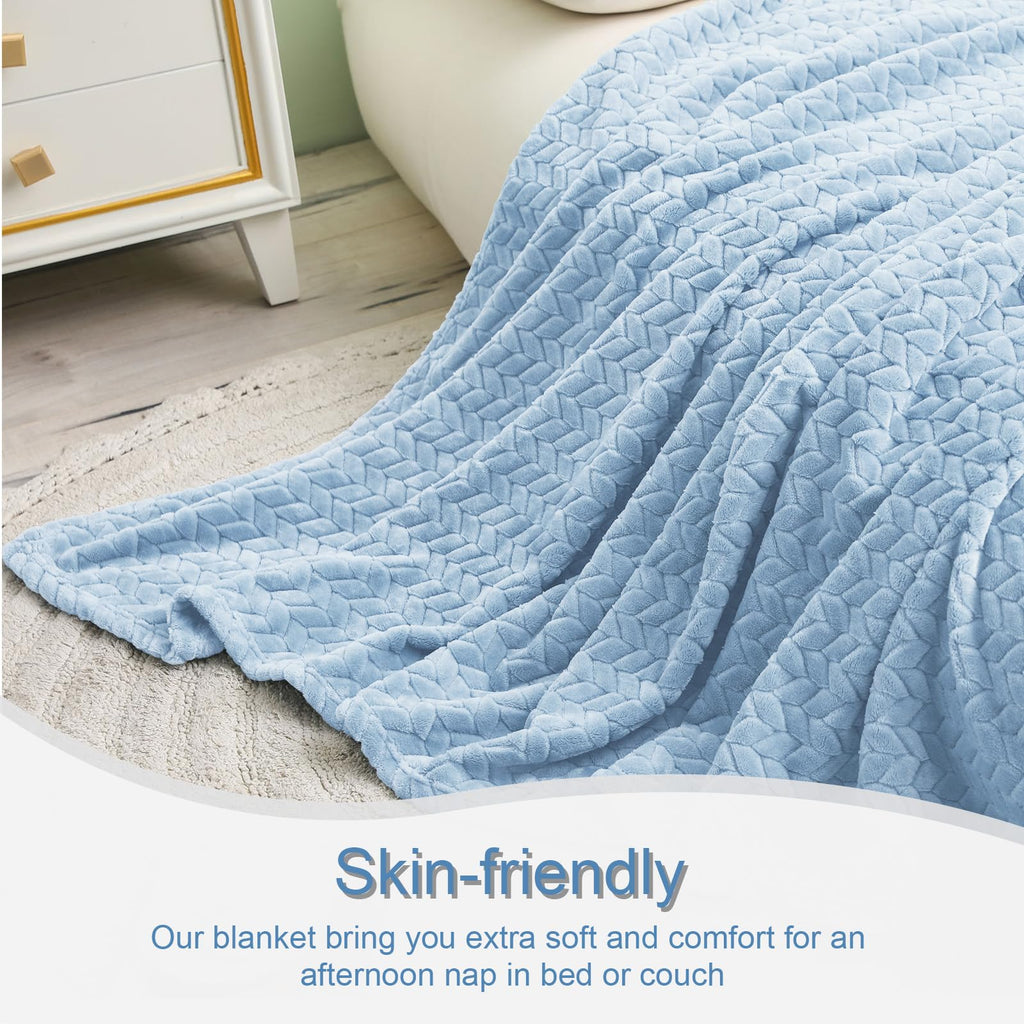 Exclusivo Mezcla Fleece Throw Blanket for Couch Sofa, 50”x70”, Light Blue