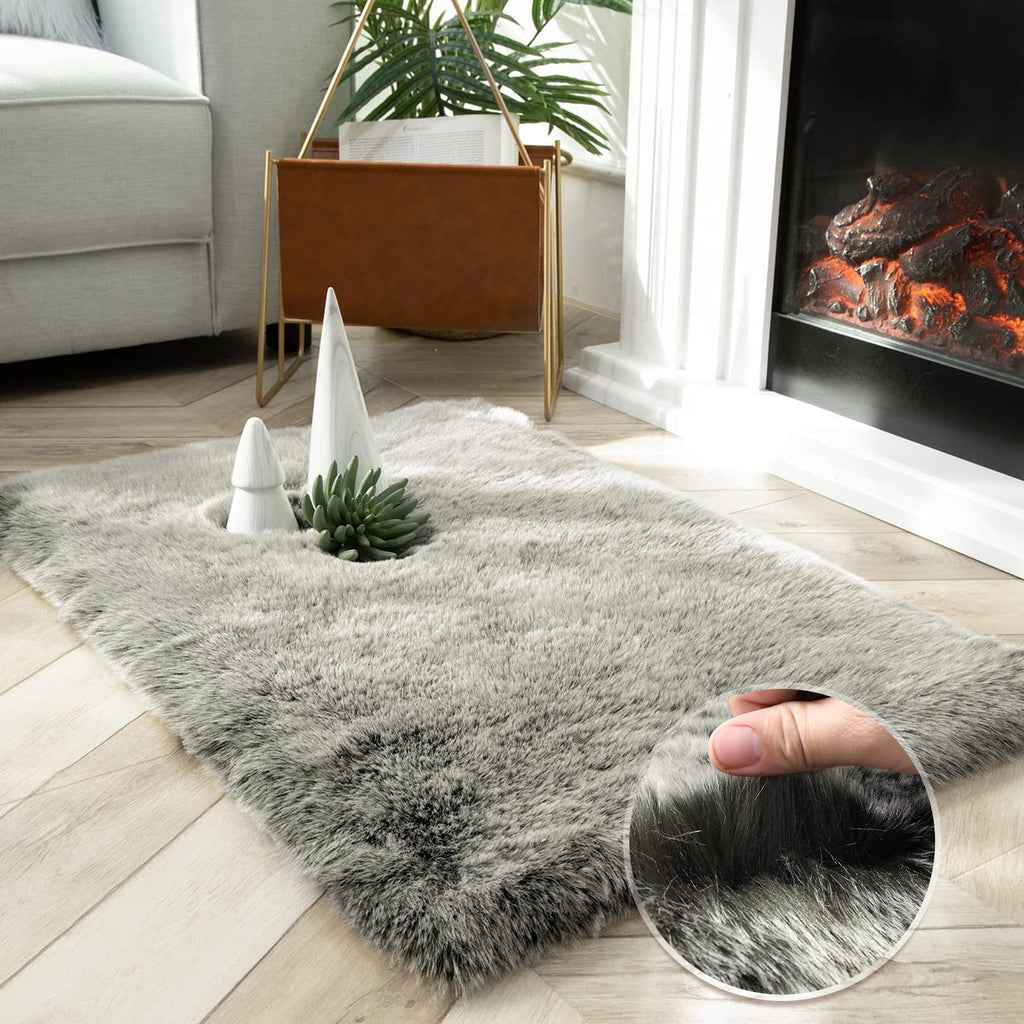 Ashler Faux Fox Fur Rug, Green White Brown Fluffy Rugs, 2x3 Rectangle Rug, Ultra Soft Shaggy Area Rugs for Bedroom, Fuzzy Carpets for Living Room, Sofa