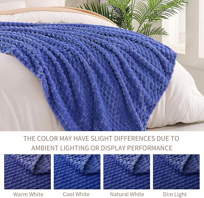 Exclusivo Mezcla Fleece Throw Blanket for Couch, Extra Large Fuzzy Cobalt Blue Bed Blankets, Soft Cozy Plush Sofa Throws for All Seasons, 50x60 Inches