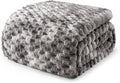 Exclusivo Mezcla 3D Fleece Twin Size Blanket for Bed, Tie-dye Grey