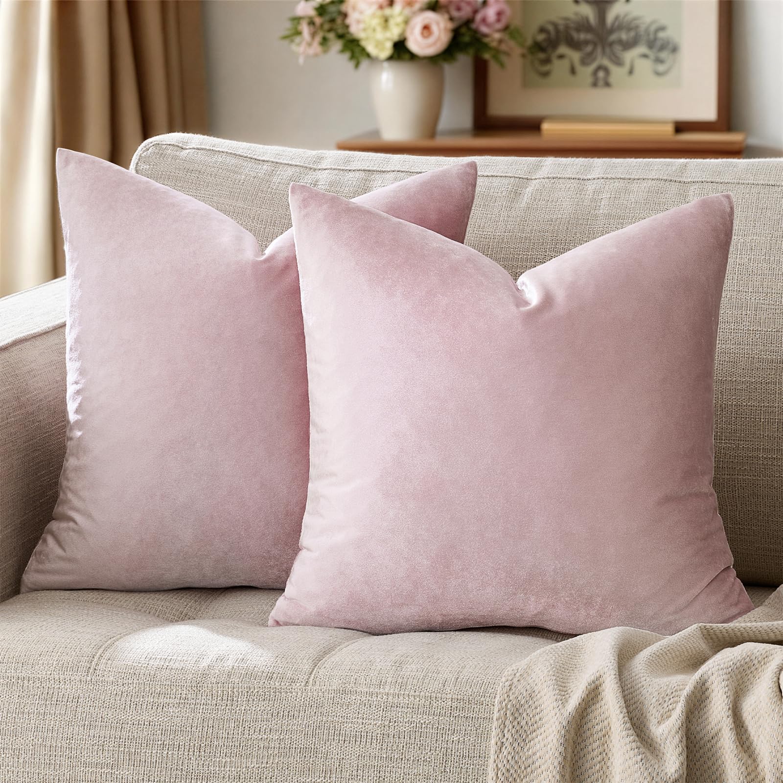 GIGIZAZA Sweet Lilac Velvet Throw Pillow Covers 18x18 Pack of 2