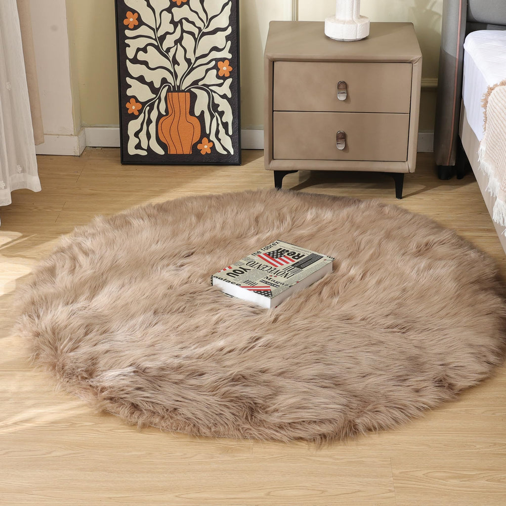 ORINOVA Beige Fuzzy Living Room Washable Area Rug 5ft Round Shag Faux Sheepskin Nursery Rug for Bedroom Teen Room Home Decor Soft Fluffy Circle Carpet