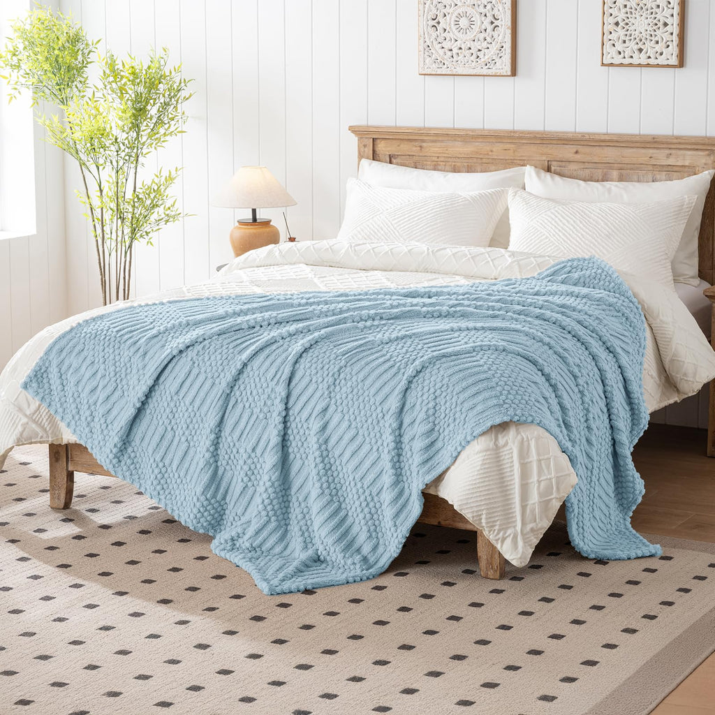 Blue Throw Blanket - Soft & Fluffy Fleece, Cute & Aesthetic, Perfect for Sofa, Couch, Chair, Bed, Living Room & Bedroom, All-Season Use, Plush & Cozy Decorative Blanket 50x60