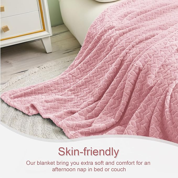 Exclusivo Mezcla Fleece Twin Size Blanket for Bed, 90x66 Inches Soft Cozy Jacquard Flannel Blankets, Lightweight Fuzzy Plush for Women, Pink
