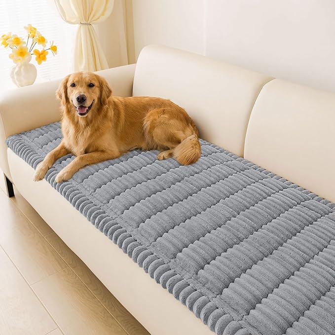 hyha Couch Cover for Dogs, Washable Non Slip Plush Flannel Sofa Protector
