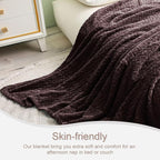 Exclusivo Mezcla Fleece Queen Size Blanket for Bed, 90x90 Inches Soft Cozy Jacquard Flannel Blankets, Lightweight Fuzzy Plush Warm for Women, Coffee