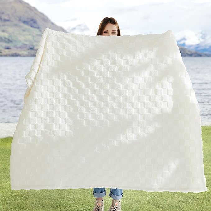 Bedsure GentleSoft Twin Blanket for Bed White - Super Soft Cozy Blankets for Kids Girls, Cute Fuzzy Fleece Throws for Bedroom Couch, 60x80 Inches