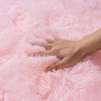 Quntue Small Area Rug, 2x3 Pink Rug for Bedroom Shaggy Throw Rugs for Girls Room, Soft Carpet for Kids Room, Plush Non-Slip Fluffy Bedside Rug for Living Room Nursery Dorm Home Decor