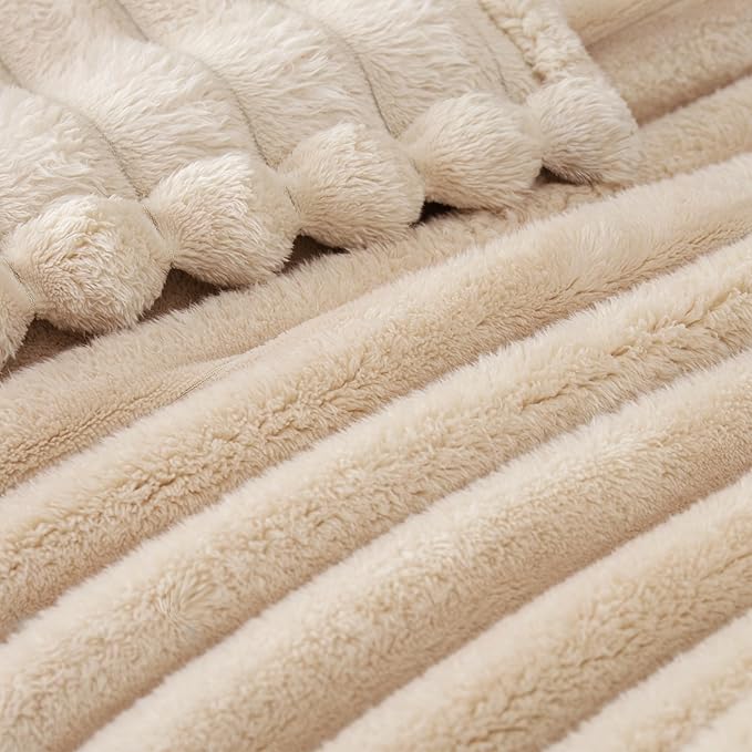 Exclusivo Mezcla Striped Fleece Throw Blanket for Couch, Sofa, Bed, 50"x60"