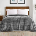 Exclusivo Mezcla Fuzzy Large Fleece Throw Blanket for Couch, Mixed Black