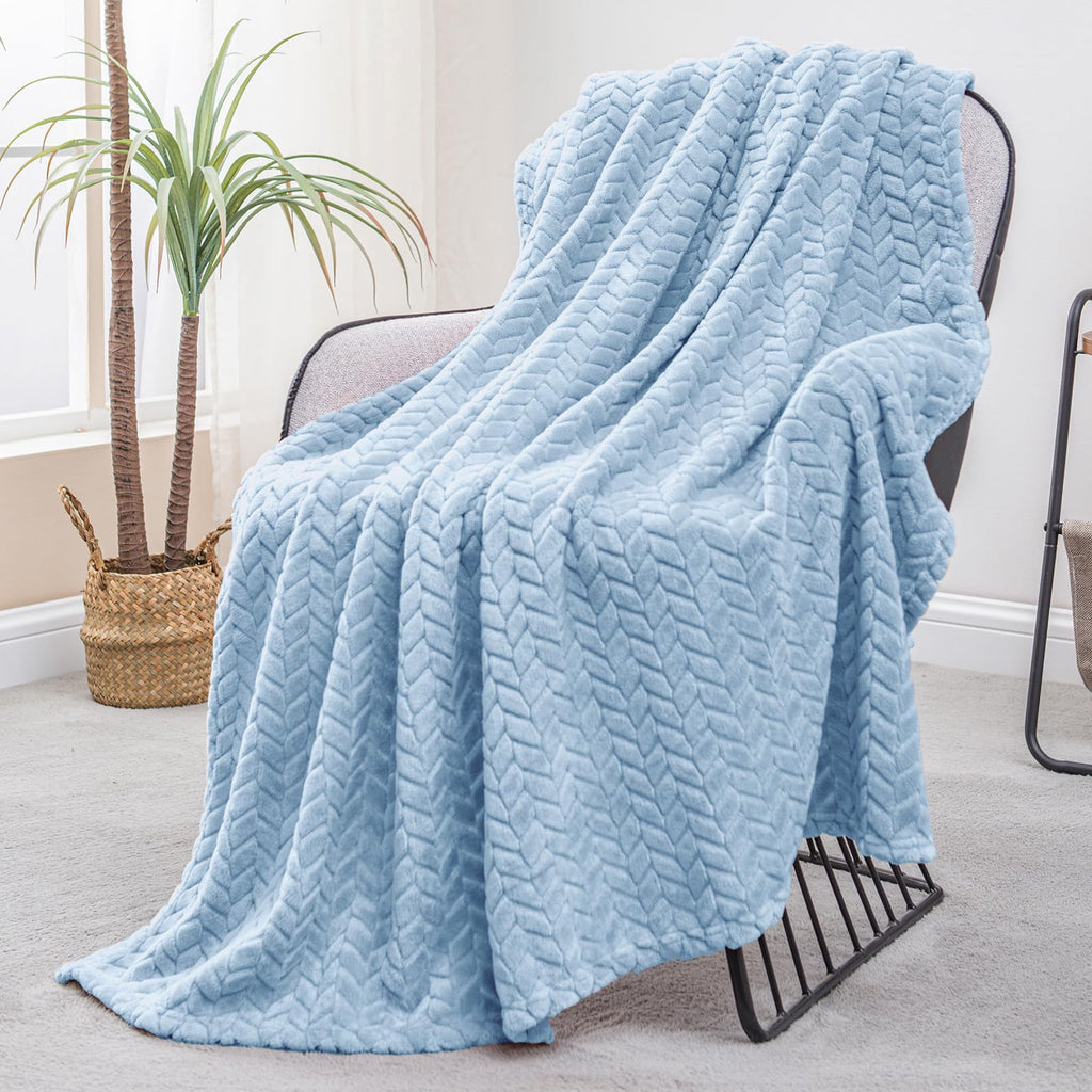 Exclusivo Mezcla Fleece Throw Blanket for Couch Sofa, 50”x70”, Light Blue